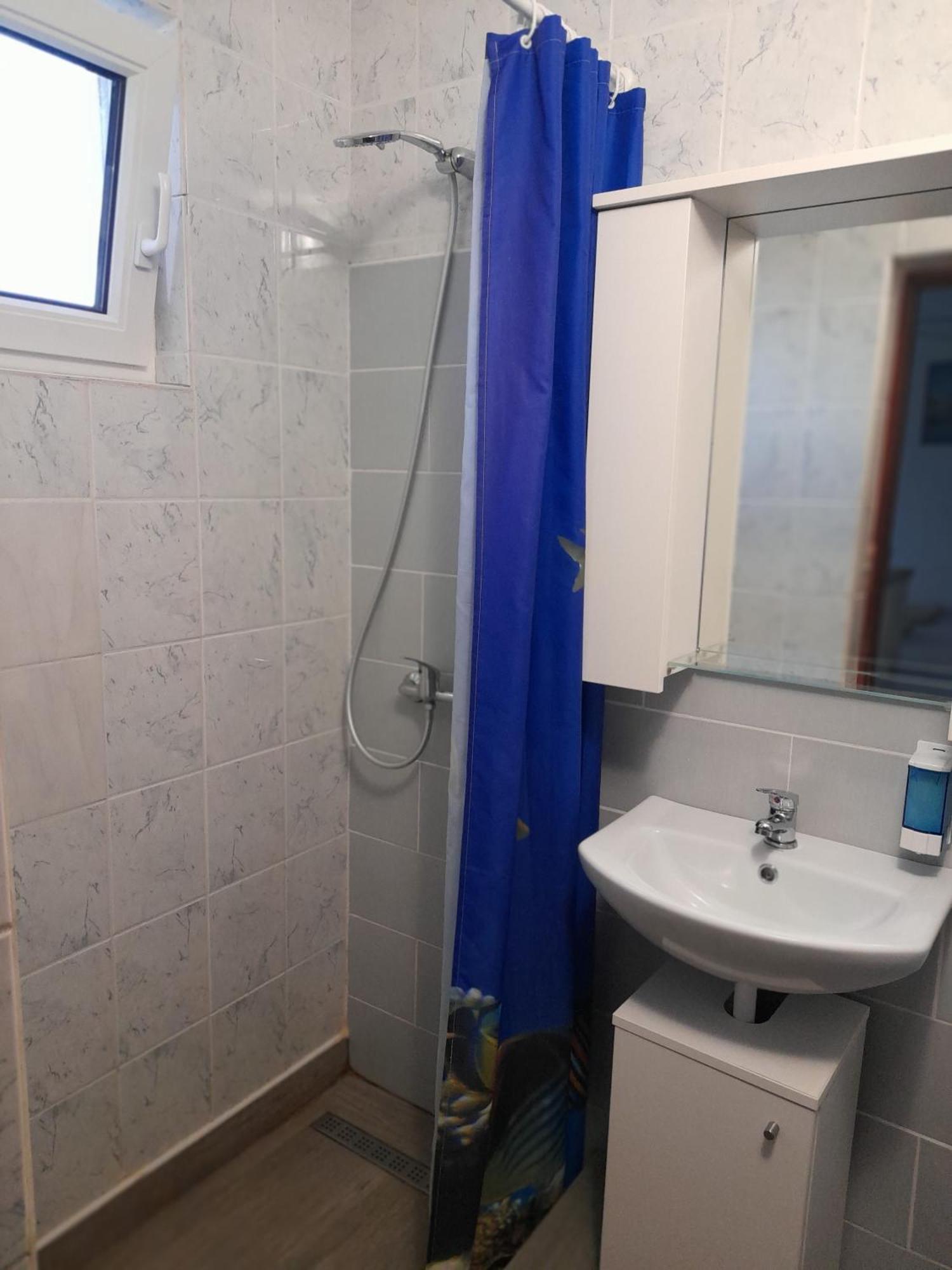 Apartments Ninske Vodice Room photo