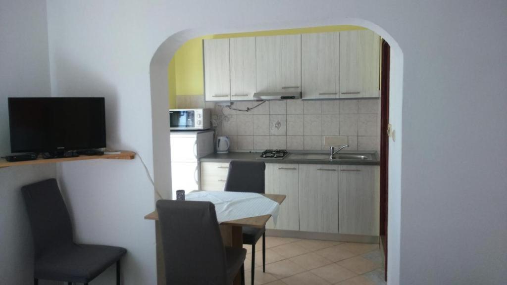 Apartments Ninske Vodice Room photo